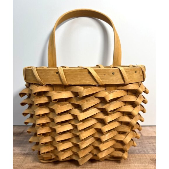 Vintage woven curled light wood basket w turned handle, wall hanging, Door - Picture 1 of 4